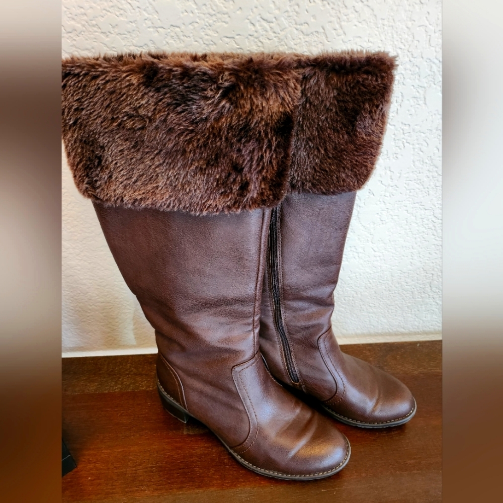 Softspot Fur Trimed tall Boot